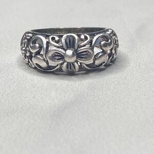 Tocara flower ring size 8 sterling silver 925‎
